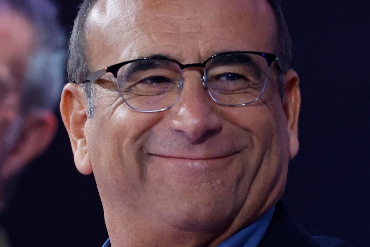 Carlo Conti sorridente