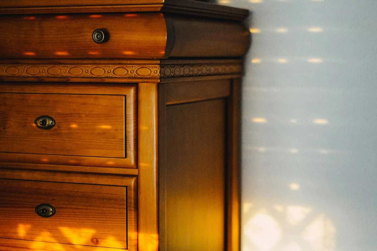 Mobile di legno