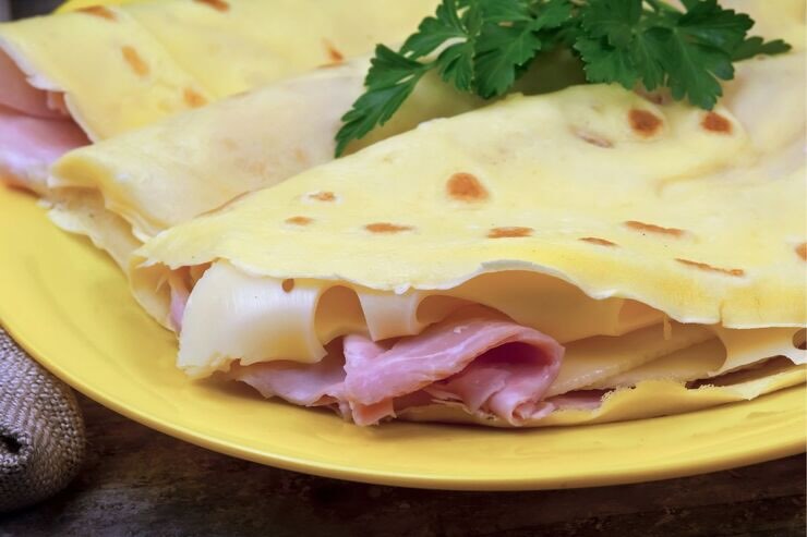 Ricetta farcita prosciutto e formaggio 
